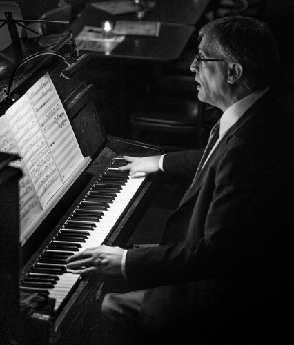 Pianist John Paluch